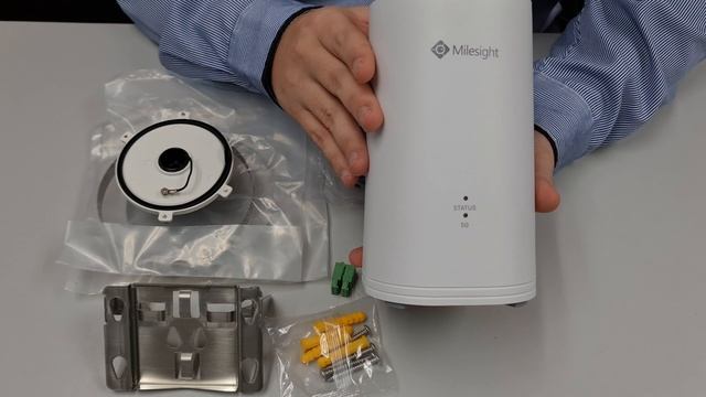 Milesight 5G CPE | Unboxing and Overview смотреть онлайн