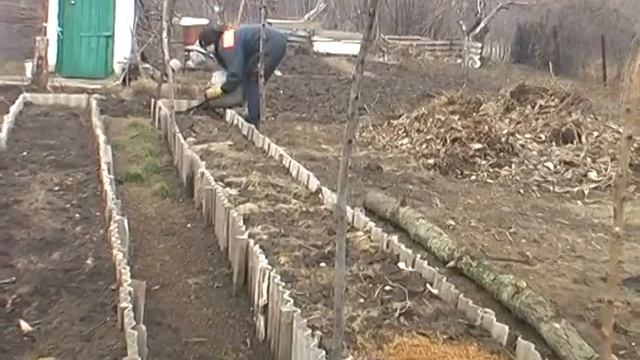 Обслуживание высоких грядок после 4 сезонов смотреть онлайн