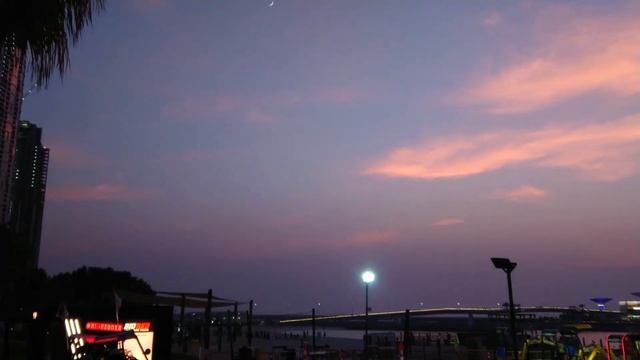 Overview of Millennium Place Dubai Marina and The Beach! Young Month And Dubai Marina! смотреть онлайн