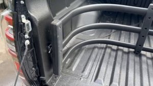 Роллета и делитель кузова пикапа