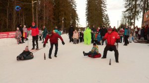 Жители карельской столицы отметили Всемирный день снега