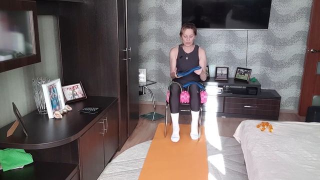 Веселое упражнение при артрите и артрозе коленного сустава/#артрит #артроз #упражнениядляколеней