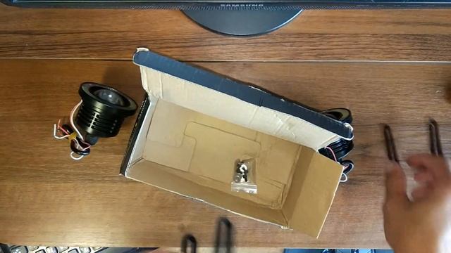 ПТФ с ангельскими глазками для LADA Vesta из Китая смотреть онлайн