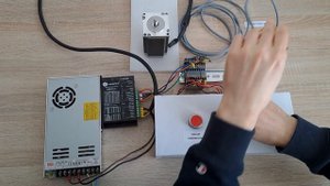 Using Leadshine DM805-AI driver to control stepper motor with limit switches