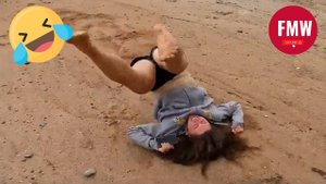 Смешная и уморительная жизнь людей   Мгновенное сожаление о неудаче 2025 - Попробуй не рассмеяться