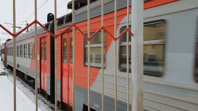 ,,В ДЕПО!'' Электропоезд ЭТ2М 098 Отправляется в депо КРЮКОВО смотреть онлайн