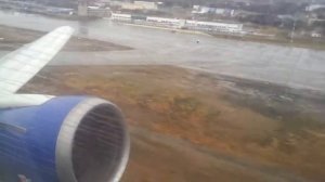 Взлет с Магадана.Боинг 767-300ER.(EI-UND).А/К "ТРАНСАЭРО".