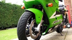 Kawasaki ZX-7R - As new!