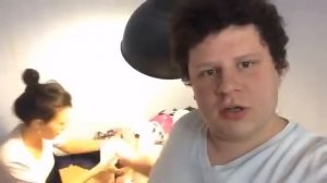 Регина встречается с куликом из-за денег