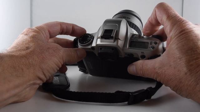 365 Camera Project - Camera Number 280 Pentax MZ 7 смотреть онлайн