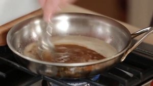 С чем сочетается мед? Готовим медовый соус (Дэвид Гуас, США)