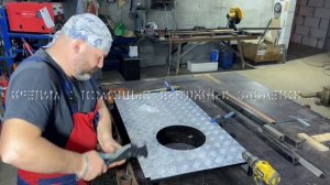 КЕМПИНГОВЫЙ  СТОЛ ДЛЯ ГАЗОВОЙ ГОРЕЛКИ ПОД КАЗАН.