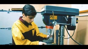 Слесарь ремонтник промышленного оборудования