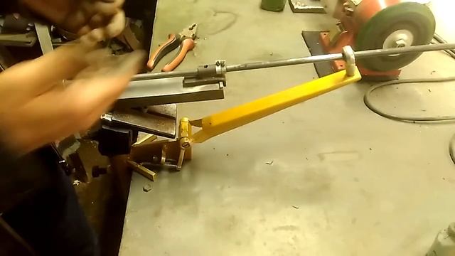 Обзор самодельной #точилки для ножей и не только от мастера заточки. смотреть онлайн