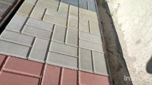 Брусчатка кирпичик цветная.