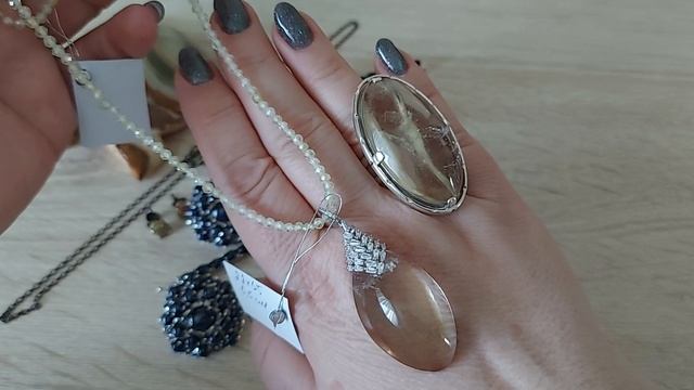 Украшения с натуральными камнями. 20.01.2025.