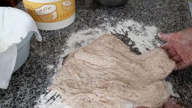 PÃO INTEGRAL DE FERMENTAÇÃO LENTA!😋 смотреть онлайн
