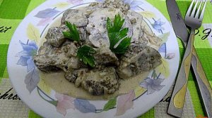 Баклажаны в сметанном соусе с чесноком