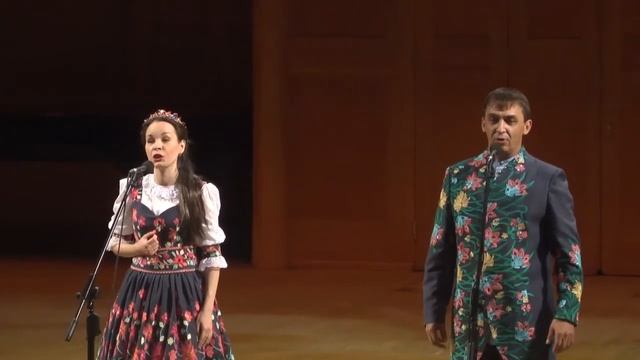 Песня о России -  Фолк группа "Кумовья" (10. 10. 2017) - Фрагмент концерта Натальи Купиной