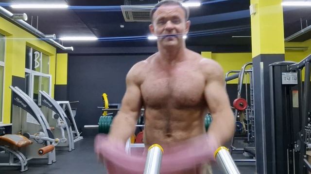 Стероидмен тренировка жима лежа смотреть онлайн