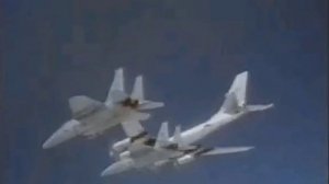 Ту-95 - советский турбовинтовой стратегический бомбардировщик-ракетоносец