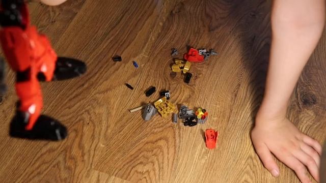 собираем робота из ЛЕГО смотреть онлайн