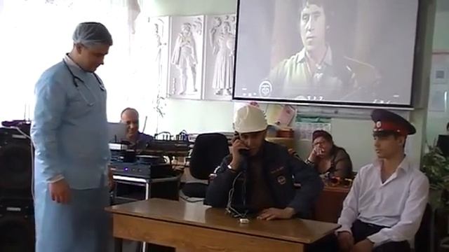 Сценка Один телефон на три службы пожарная, полиция, скорая смотреть онлайн