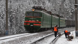 Поезда на участке Чикали - Кишерть зимой. Перегон Кунгур - Кишерть Свердловской железной дороги