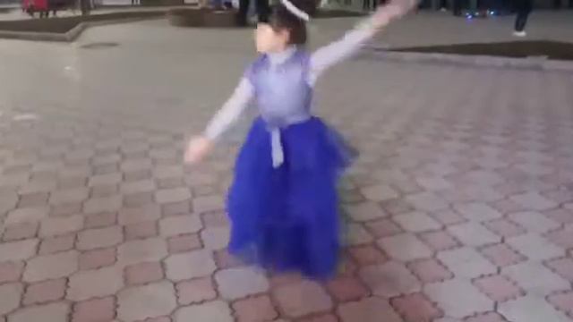 Площадь Ала-Тоо. 8-март. 2019г. смотреть онлайн