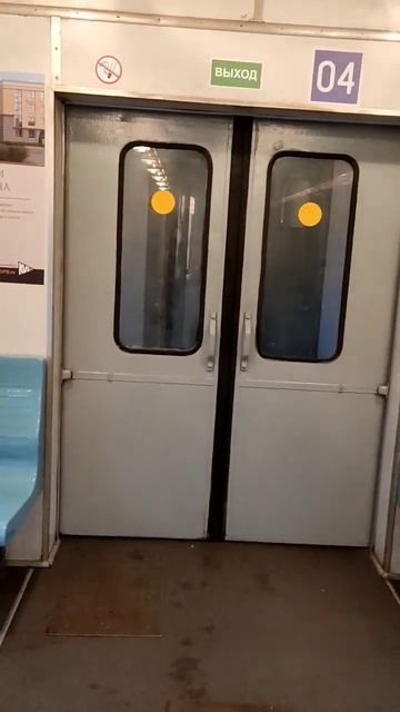 "Эксклюзив" Салон электропоезда ЭТ2М-061 (часть 1) смотреть онлайн