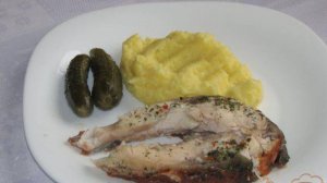 Рыба Белый Амур с пряностями в мультиварке