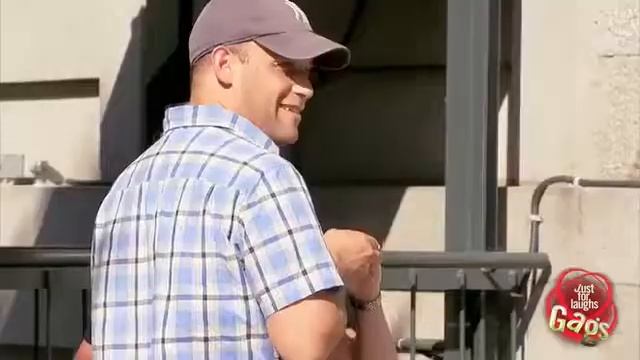 Розыгрыш Фото с почетным караулом смотреть онлайн