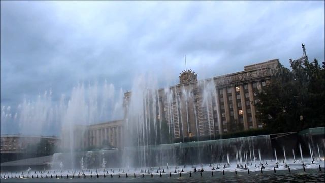 Фонтан на Московской площади смотреть онлайн