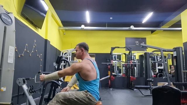 Упражнение на толщину спины смотреть онлайн