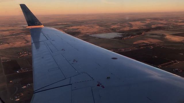 FULL FLIGHT | Skywest CRJ-200 | COS-DEN смотреть онлайн