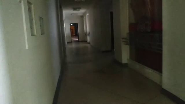 Видеоэкскурсия от Семена (6 лет.)по дворцу культуры Современник г. Ангарск. смотреть онлайн