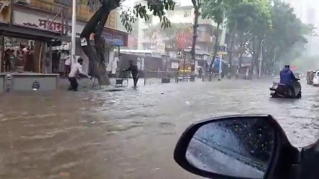Mumbai flood/heavy rain- death traps,Kerala flood смотреть онлайн
