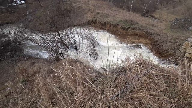 Промоина на Пеньковском пруду смотреть онлайн