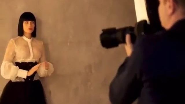 Sola_Monova