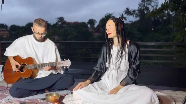 ЭЛЕКТРОННЫЙ ГИТАРНЫЙ ЭМБИЕНТ  ИНОПЛАНЕТНЫЙ ВОКАЛ  ПОСЛАНИЯ АРХАНГЕЛОВ И  НАСТАВНИКОВ  ЧЕННЕЛИНГ