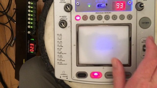 Loop Re-Sampling and Turntablism with the KAOSS Pad 2