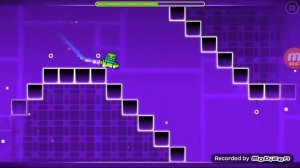 как пройти 3 уровня на все монетки Geometry Dash