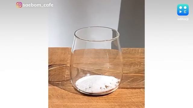 After Dalgona, the new DIY craze is whipped Greek Frappe; Here’s how to make it смотреть онлайн