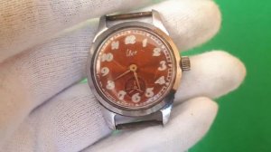 Часы Свет ссср водозащитные противоударные, красные