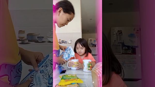 VLOG:ПЕРВОЕ ВИДЕО❤ЭКСПЕРИМЕНТ~ЧТО СЛУЧИЛОСЬ В ПОСЛЕДНИЙ МОМЕНТ?🤕 смотреть онлайн