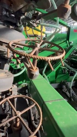 Самодельное колесо загортача сеялки John Deere 1890 для сырых условий #сельскоехозяйство #агроном