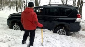 Прадо штурмует снег))
