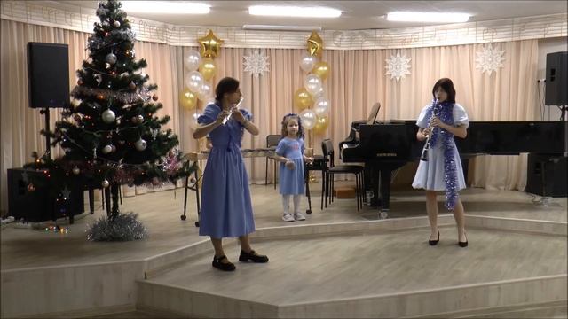 Джордж Майкл «Last Christmas» Исп. Клиновые Варвара, Ульяна, Оля и мама Ольга Викторовна