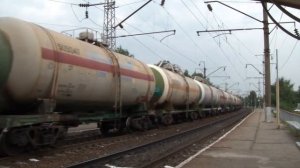 ВЛ80К-562 с грузовым поездом