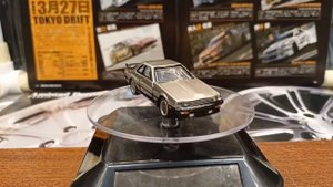 Nissan skyline 2000Turbo RS tomica premium 1:64